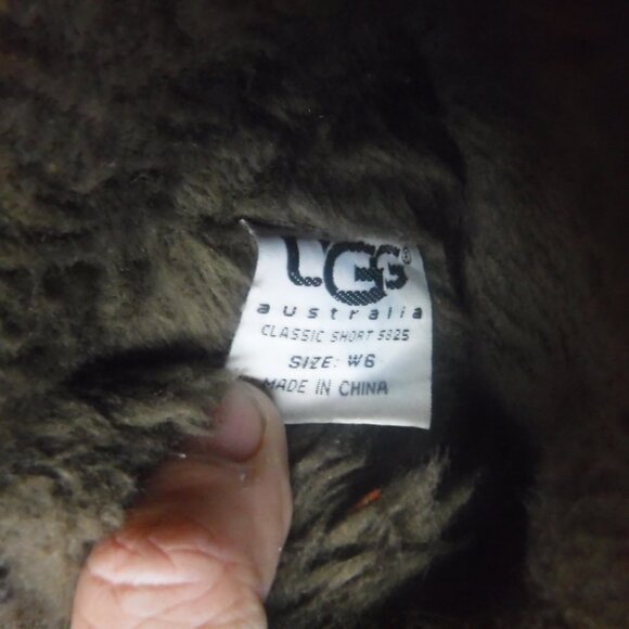 Uggs Womens Brown Boot Womens Size 6 W Pre Owned - Picture 4 of 6